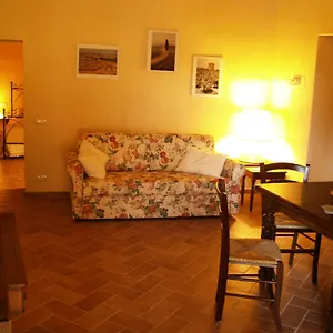  Vakantieboerderij La Roverella Italië